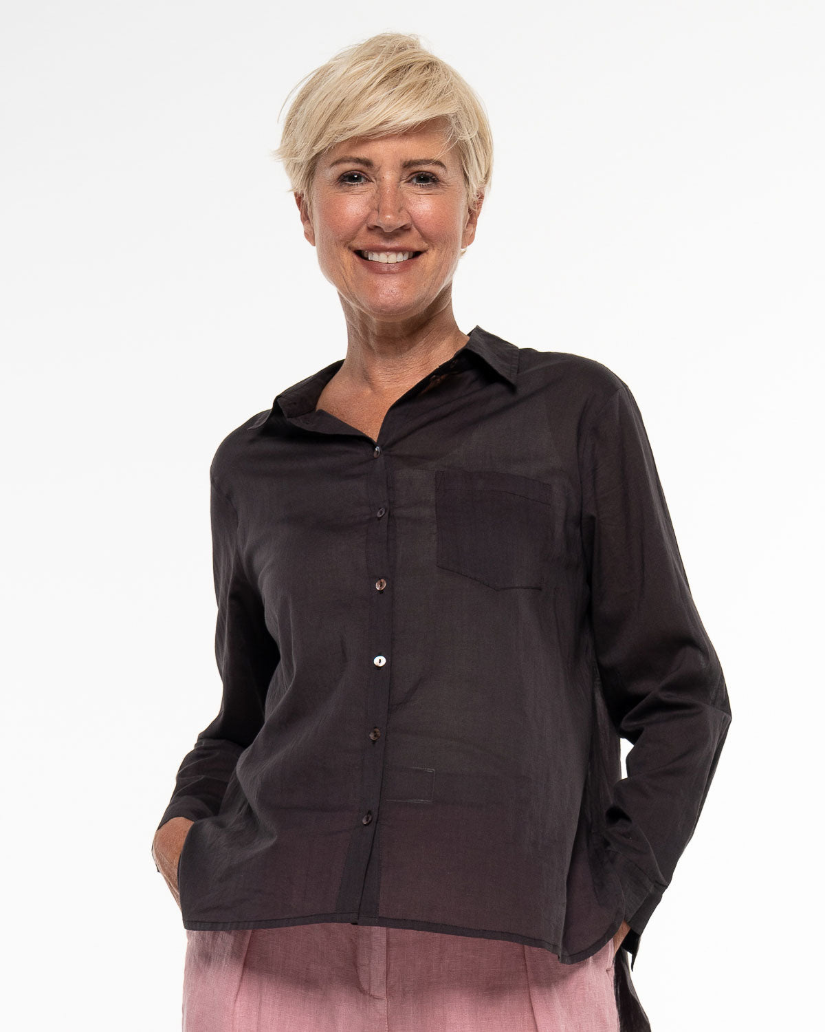 Alma & Lovis - Hemdbluse Bio-Baumwolle braun
