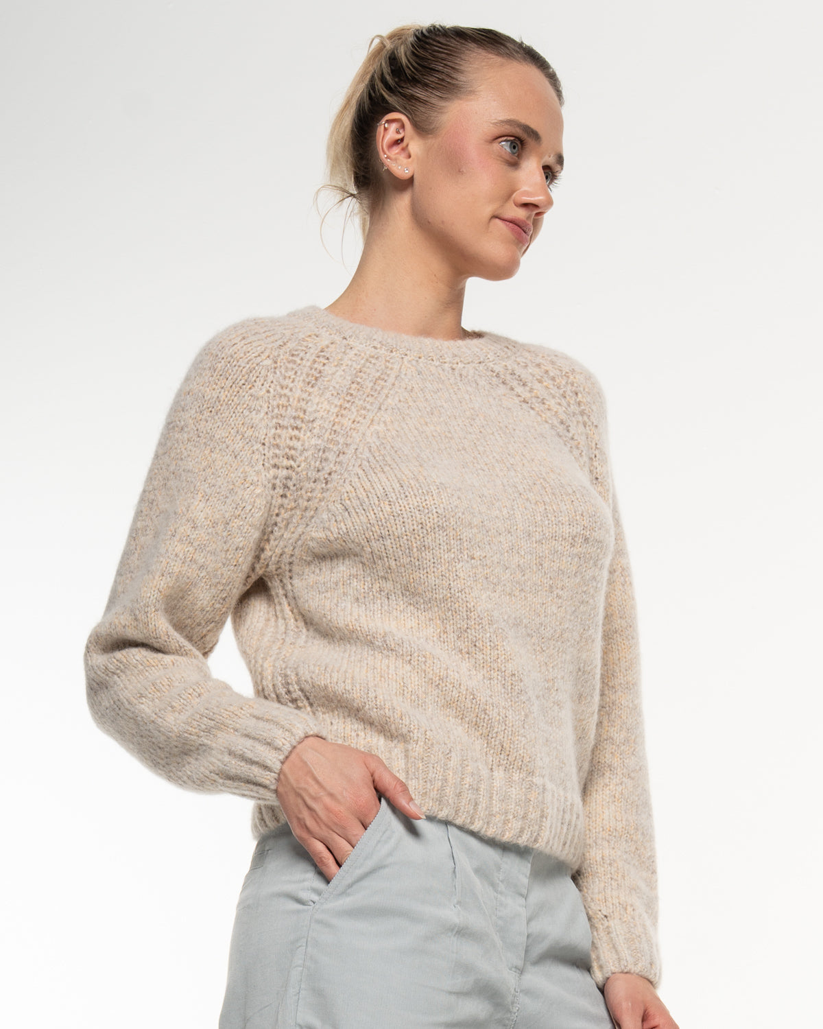 Alma & Lovis - Damen Strickpullover mit Wolle Beige