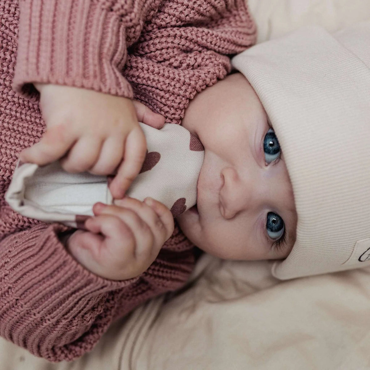 Cosy Roots - Baby Schuhe vegan Herzen