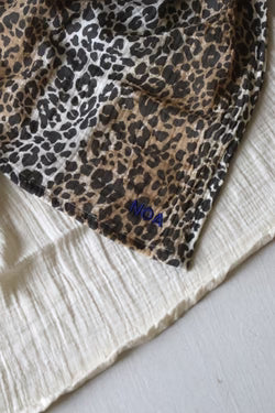 Studio Noos - Babyswaddle 120cm aus Baumwolle (bio) Leopard