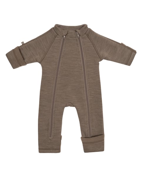 Süßes Babyoverall aus 100% Merinowolle mit sehr weicher, gebürsteter Wollinnenseite von Smallstuff.