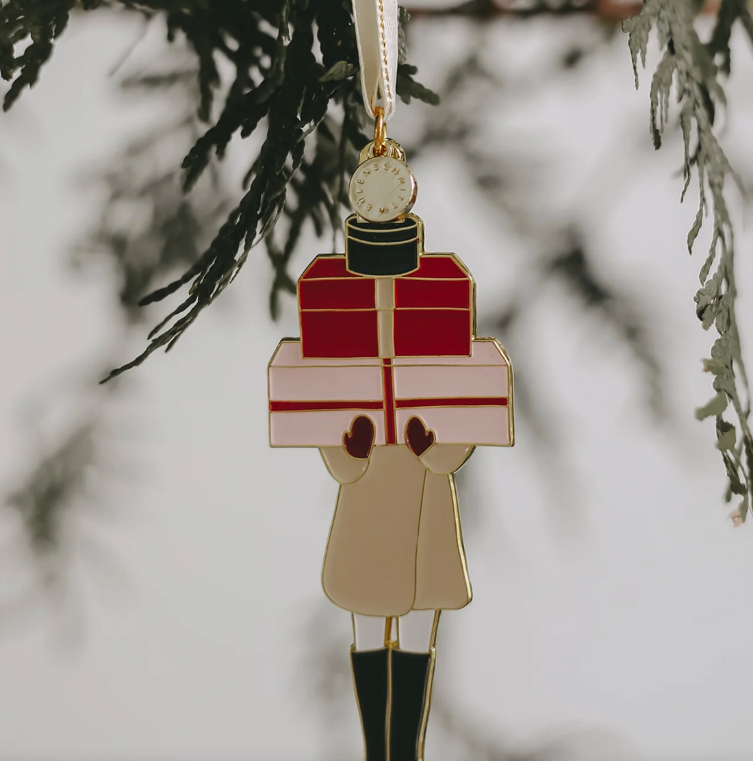 Eulenschnitt - Baumschmuck Weihnachtsmädchen