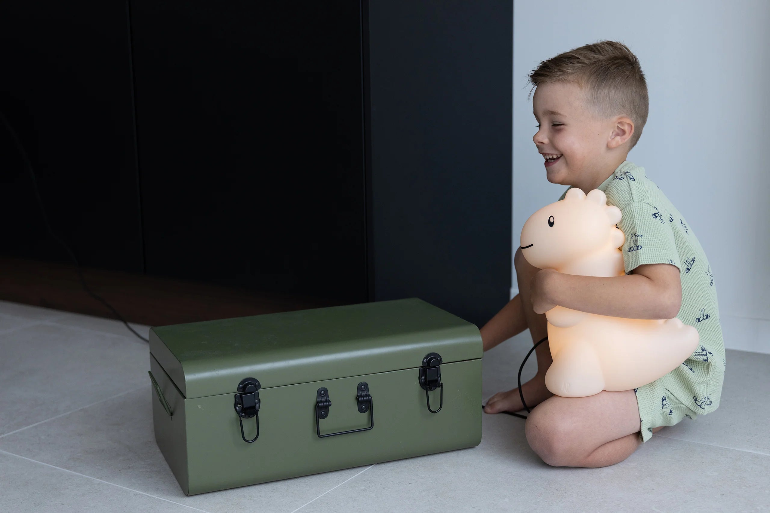 Atelier Pierre - Großes LED Nachtlicht Dino Jéroom sand