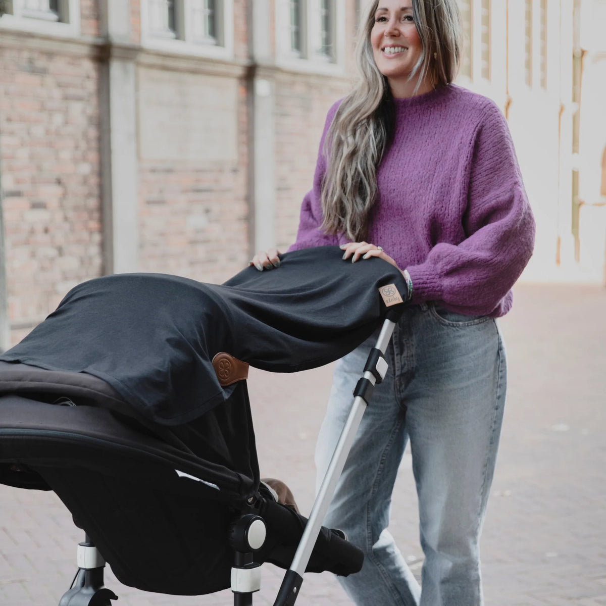 Cloby - Babydecke/ Sonnenschutz mit UV-Schutz 50+ schwarz