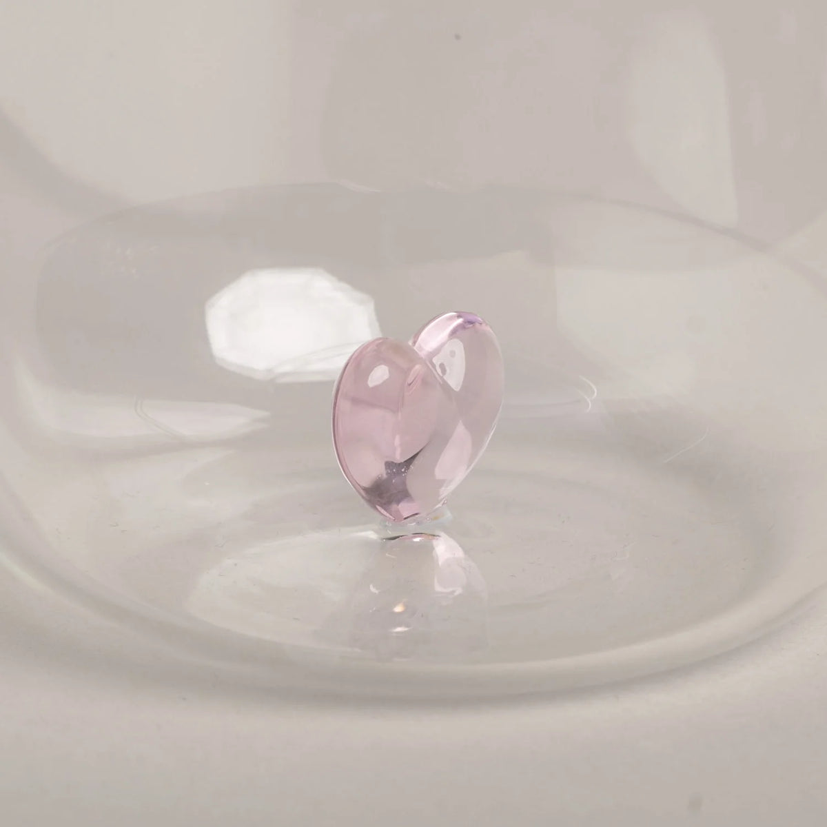 Euleschnitt-herzglas-rosa