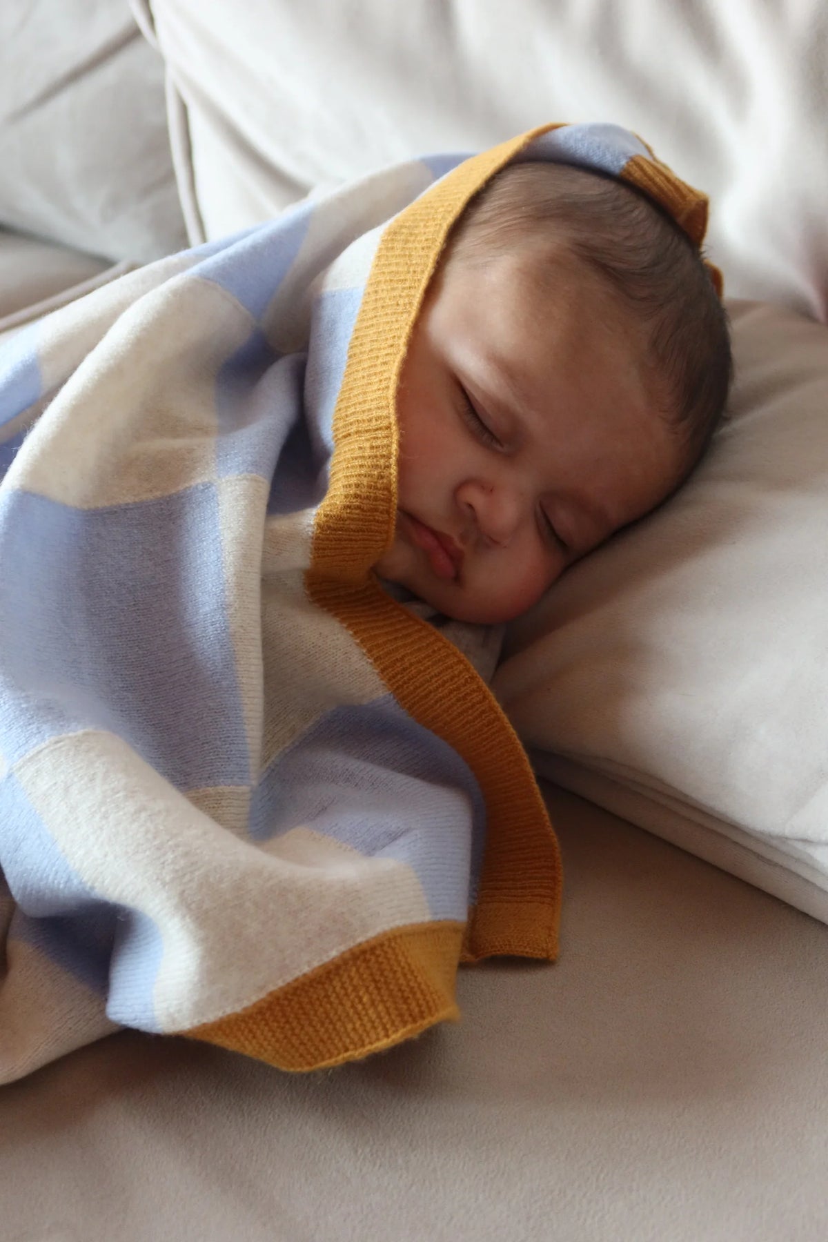 Finding Dodo - Babydecke Ari Cashmere Karo blau/weiss