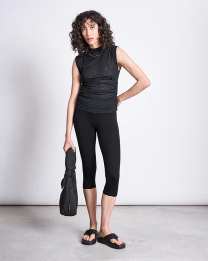 Jan ´n June - Ruffle Top Mash schwarz, fair fashion München