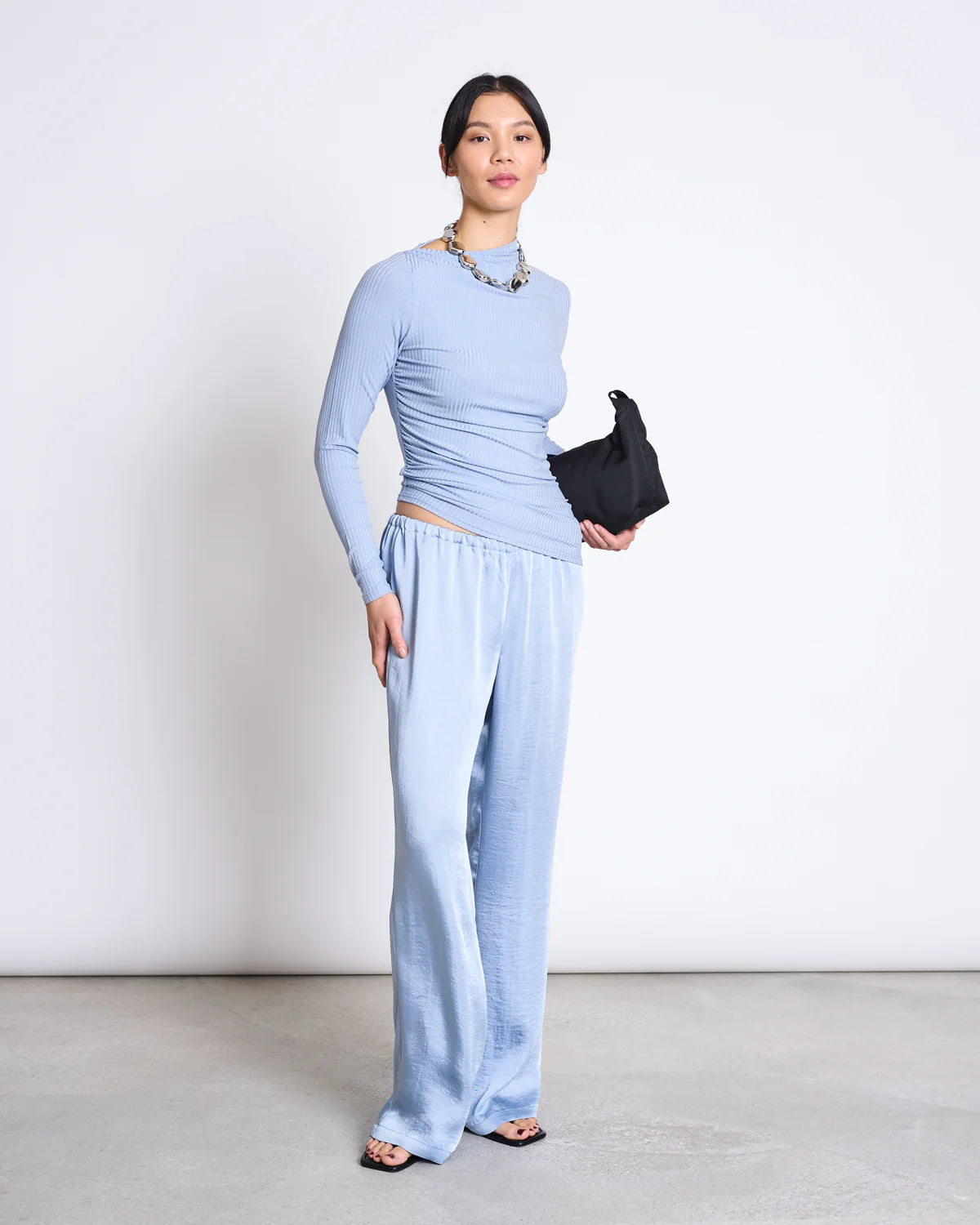 Jan ´n June - Asymmetrisches Langarmshirt Tove Blau