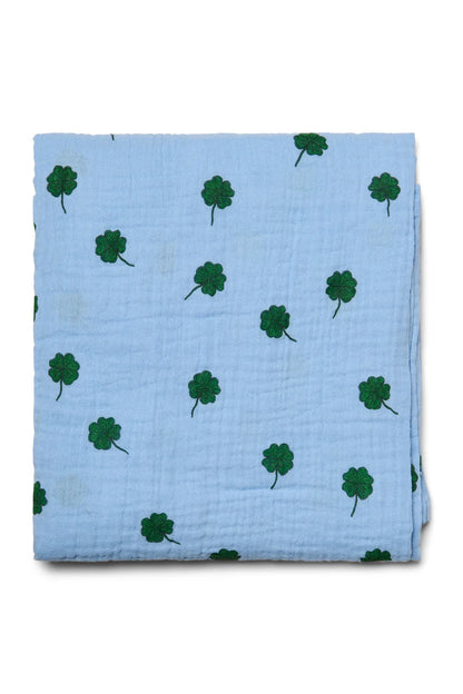 Studio Noos - Babyswaddle 120cm aus Baumwolle (bio) hellblau Kleeblatt