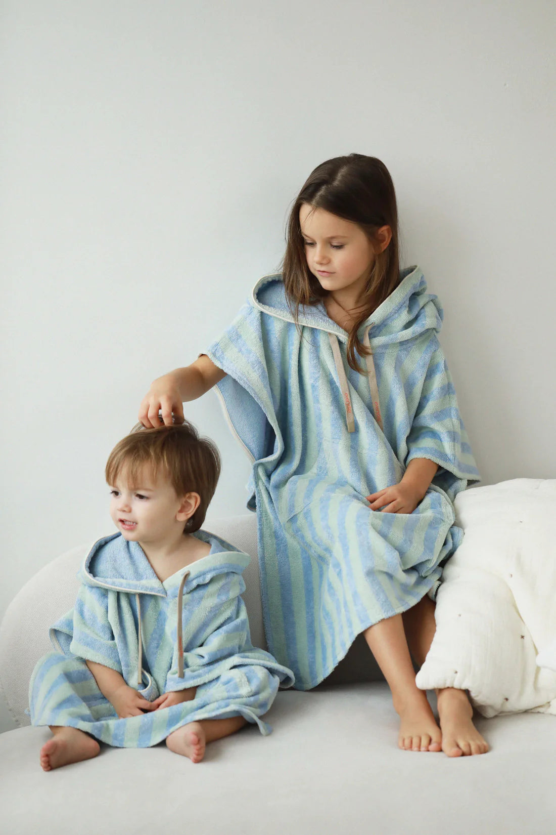 EverydaybyRoberta - Kinder Poncho blau