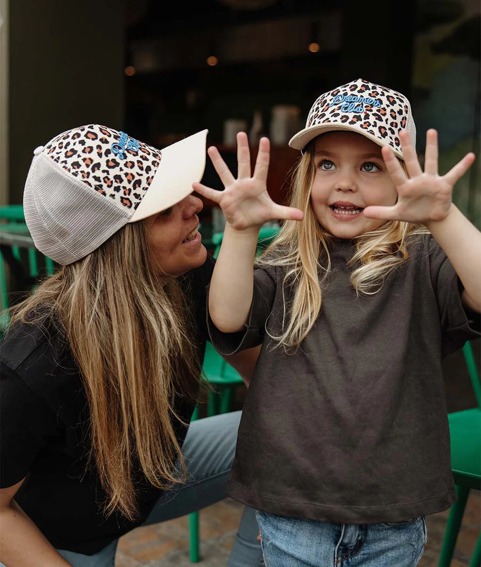 hello hossy - Kappe leopard 