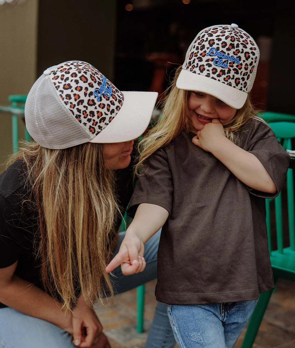 hello hossy - Kappe leopard 