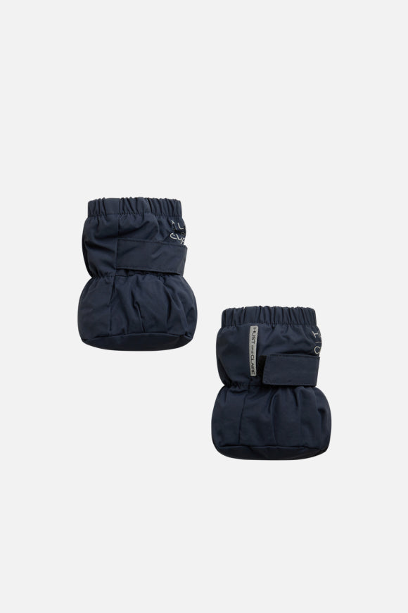 Füßlinge mit Baumwollfutter von Hust &amp; Claire  haben elastische Knöchel mit verstellbaren Klettbändern. 