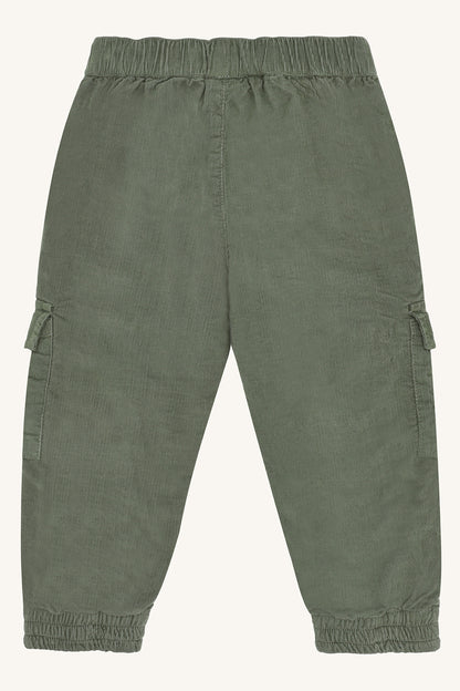 hustandclaire-hose-grün-trevor
