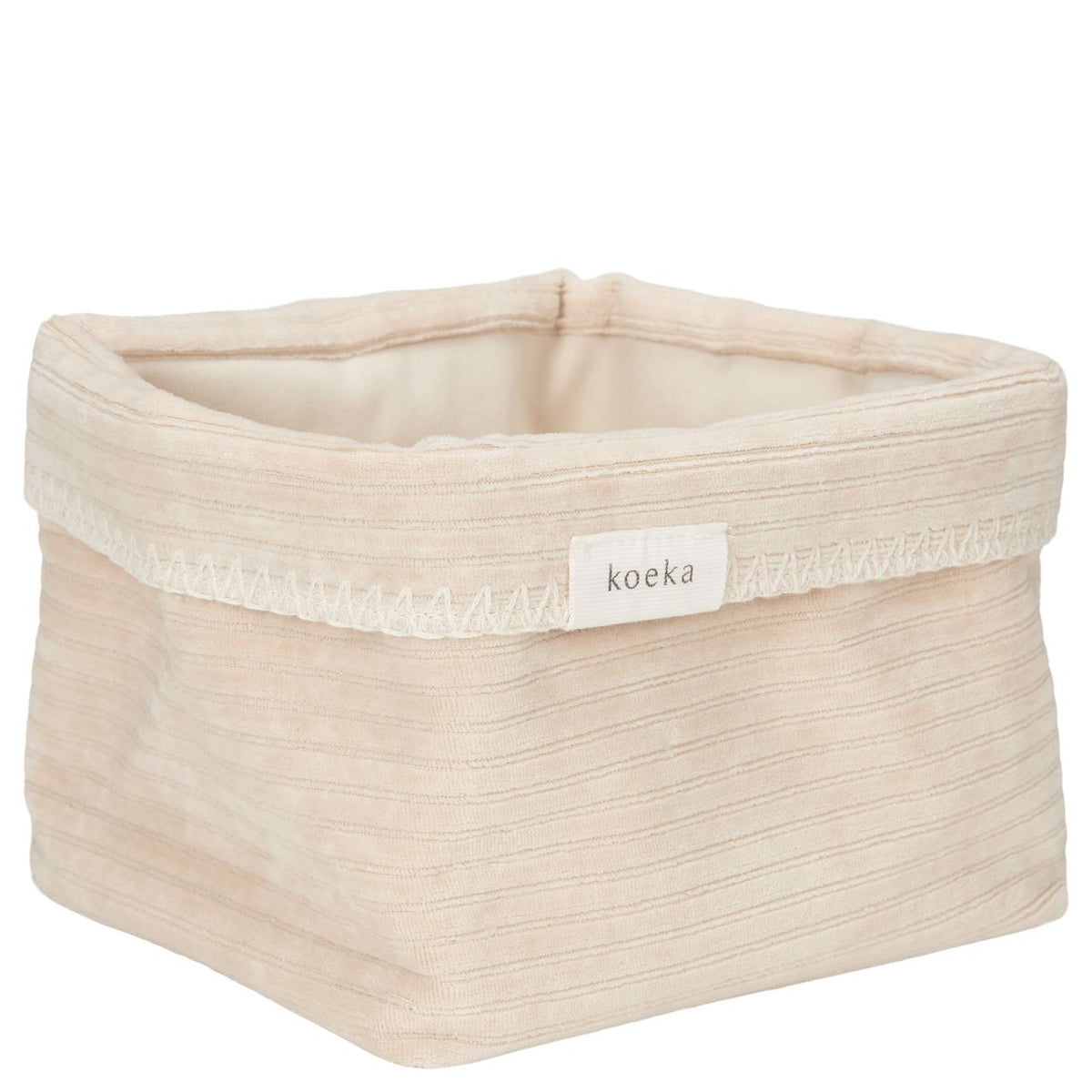 Der Korb ist sowohl praktisch und stylisch und ein Must-Have auf der Kommode