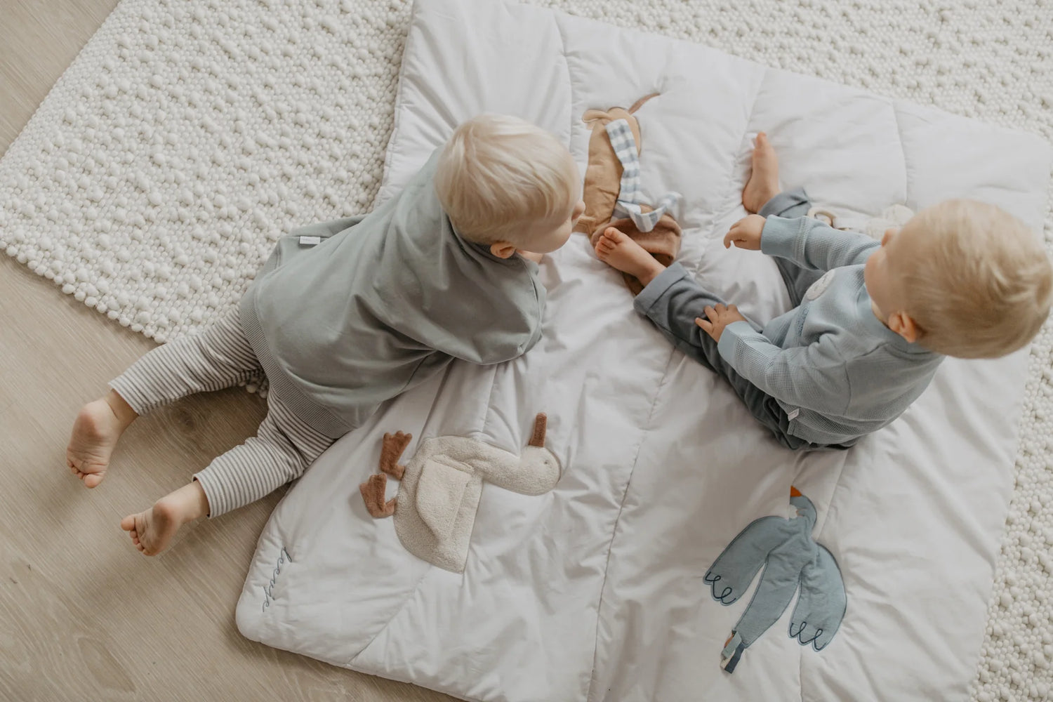 Leevje - Baby Krabbeldecke Baumwolle (bio) Dackel