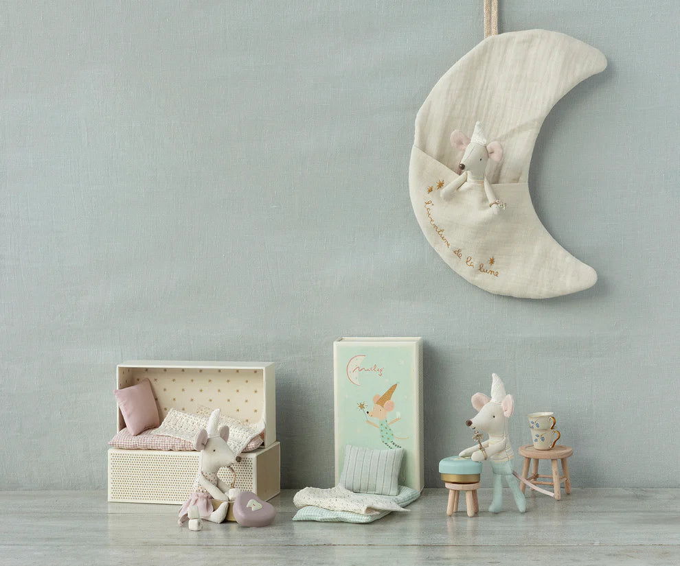 Maileg -  Wand-Deko Mond mit Tasche