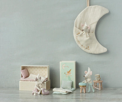 Maileg -  Wand-Deko Mond mit Tasche