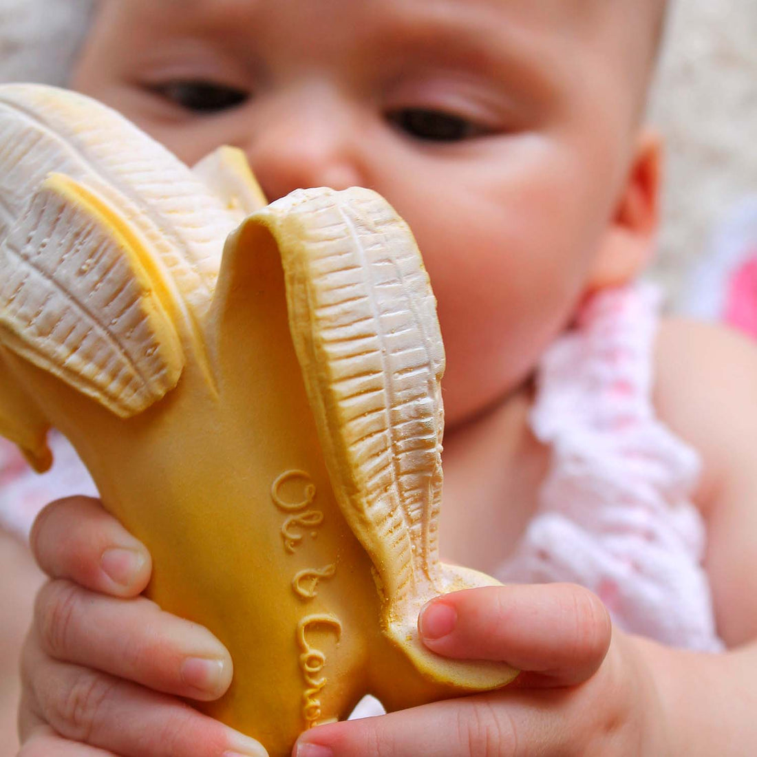 Oli & Carol - Banane Ana Greifling/ Teether