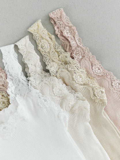 Rosemunde - Seidentop Spitze rippengestrickt beige