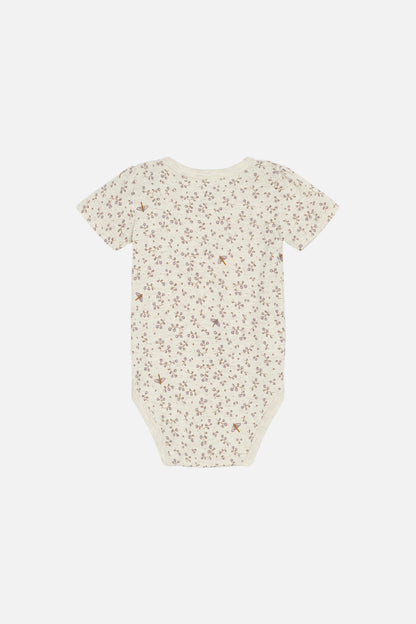 Hust &amp; Claire - Baby Bambusbody BonniHust &amp; Claire - Baby Bambusbody natur mit Blumen