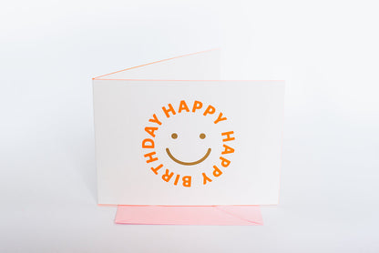Klappkarte Happy Birthday in neonorange mit Smile, handbemalt von Rike in München